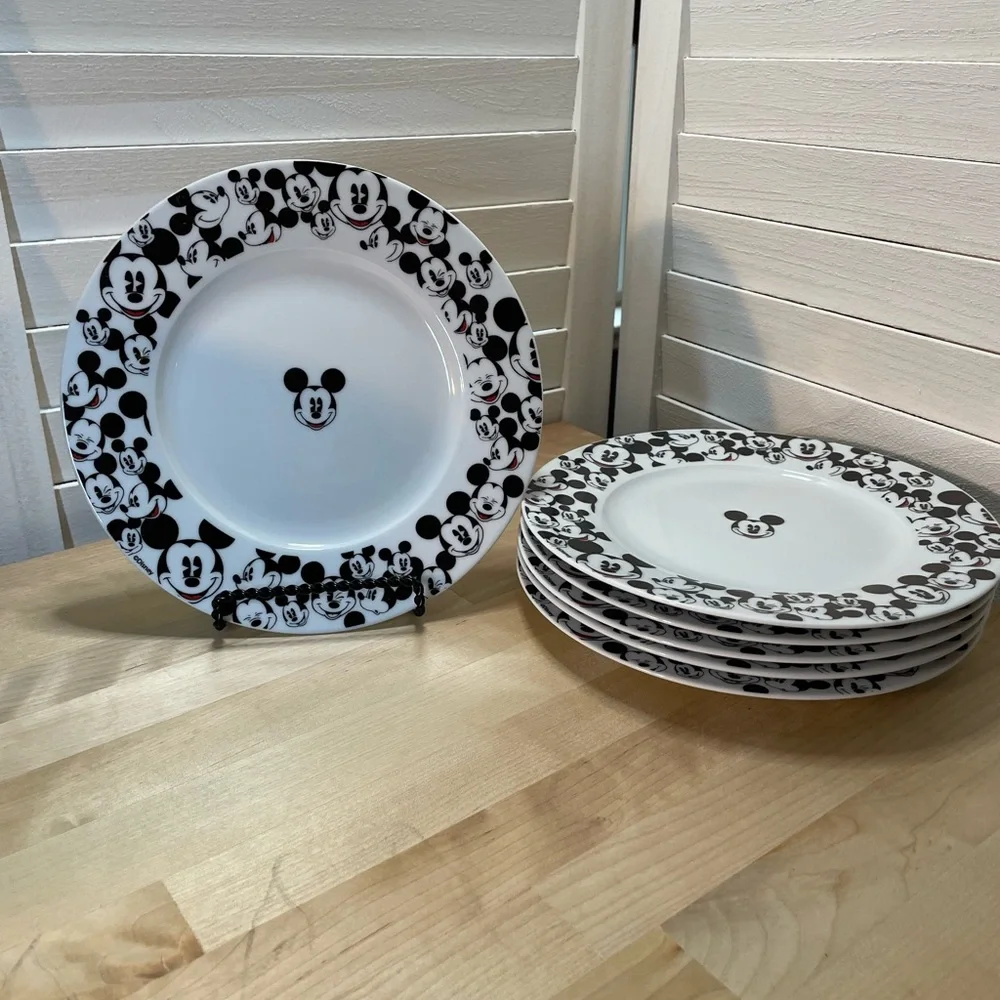 Pair of 2 - Disney Mickey Mouse Black & White Dinnerware (8 Inch) ceramic plates